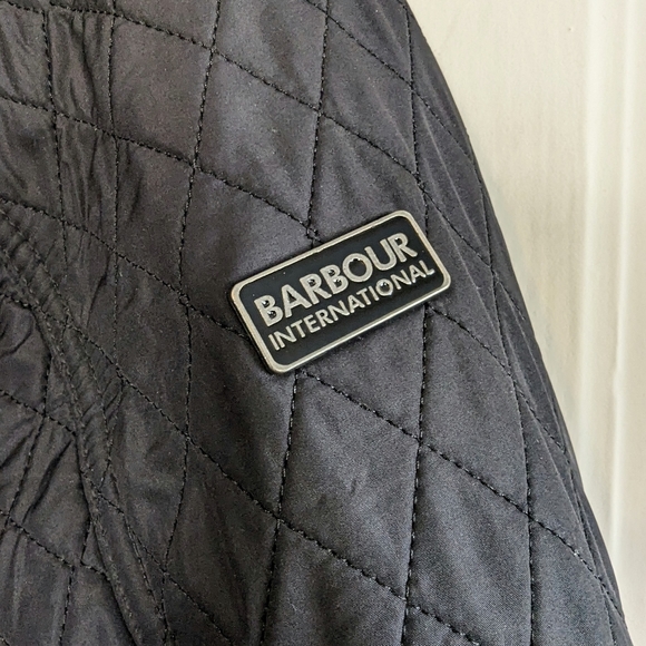Barbour International Quilted Jacket Black Size 6 - Picture 8 of 9